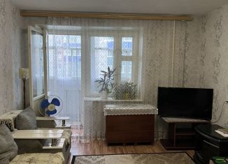 Продам четырехкомнатную квартиру, 78 м2, Стерлитамак, улица Гоголя, 100