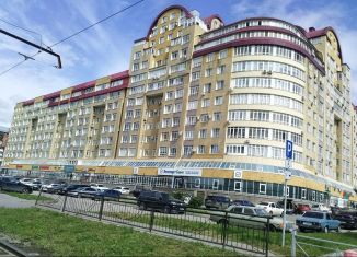 Сдается 3-комнатная квартира, 78 м2, Омск, улица Маршала Жукова, 107