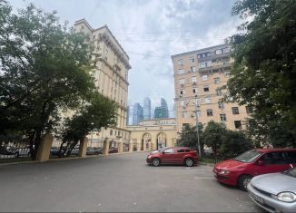 Продаю квартиру студию, 10.1 м2, Москва, Студенческая улица, 19к1, метро Киевская