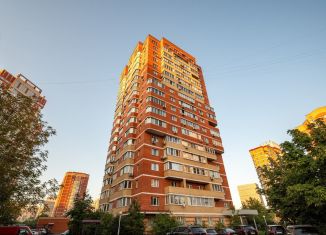 Продам 4-ком. квартиру, 137 м2, Московская область, улица 3-е Почтовое Отделение, 61к1