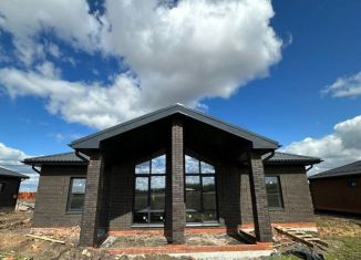 Продаю дом, 172 м2, село Малые Кабаны, Административная улица, 15