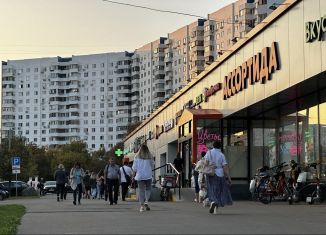 Сдается в аренду помещение свободного назначения, 30 м2, Москва, улица Маршала Катукова, 11к1, район Строгино