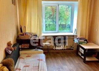 Продаю трехкомнатную квартиру, 60 м2, Коми, Озёрная улица, 6