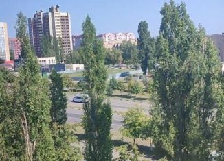 Продается 4-ком. квартира, 84 м2, Белгородская область, микрорайон Олимпийский, 36