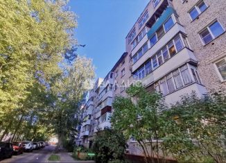 Продается 2-комнатная квартира, 45.8 м2, Смоленск, улица Фрунзе, 60