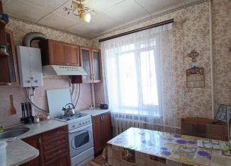 Продаю двухкомнатную квартиру, 42.3 м2, Гуково, улица Карла Маркса, 91