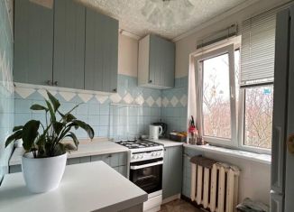 Продам 2-ком. квартиру, 44 м2, Калининград, улица Сергеева, 15