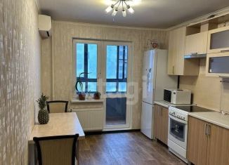 Продажа 2-комнатной квартиры, 60.5 м2, Тюмень, улица Ю.-Р.Г. Эрвье, 26