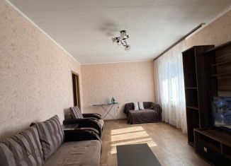 Сдам в аренду 3-комнатную квартиру, 120 м2, Брянск, Бежицкая улица, 1к10