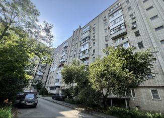 Продам 3-ком. квартиру, 66 м2, Ростов-на-Дону, проспект 40-летия Победы, 73/15, Пролетарский район