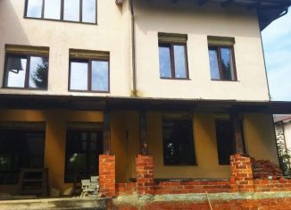 Продается дом, 740 м2, деревня Лупаново