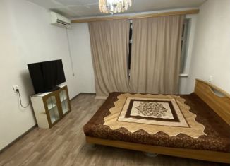 2-комнатная квартира в аренду, 50 м2, Волгоград, улица Пархоменко, 59А