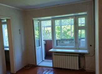 Продажа 2-комнатной квартиры, 42.7 м2, Новочебоксарск, улица Жени Крутовой, 9