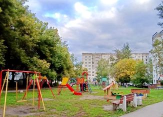 Продается 2-ком. квартира, 52.5 м2, Барнаул, Павловский тракт, 138, Индустриальный район