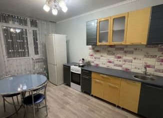 Аренда однокомнатной квартиры, 47 м2, Оренбург, Транспортная улица, 16