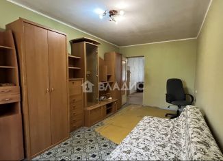 Продаю 2-ком. квартиру, 48 м2, Новороссийск, Суворовская улица, 19