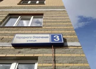 Сдам в аренду 2-ком. квартиру, 67 м2, рабочий посёлок Свердловский, улица Народного Ополчения, 3, ЖК Свердловский