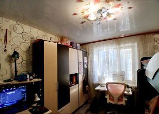 Продается 2-ком. квартира, 48 м2, Шахты, Советская улица, 150