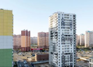 Продам 3-ком. квартиру, 79 м2, Ростовская область, улица Ткачёва, 11