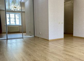 Продам 1-ком. квартиру, 45 м2, Уфа, улица Ахметова, 273