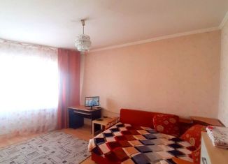 Сдам 2-комнатную квартиру, 50 м2, Северобайкальск, улица Полиграфистов, 7