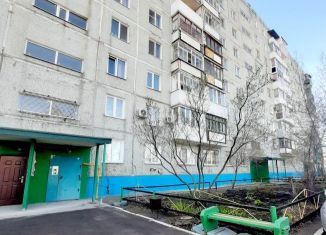 Продажа 3-ком. квартиры, 50.6 м2, Омская область, улица Вострецова, 4