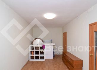 Продаю 1-комнатную квартиру, 32 м2, Челябинск, улица Громова, 13