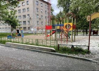 Продам двухкомнатную квартиру, 46 м2, Новосибирск, улица Гоголя, 235/1, метро Маршала Покрышкина