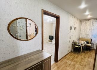 Сдам 1-ком. квартиру, 33 м2, Тольятти, улица Автостроителей, 6