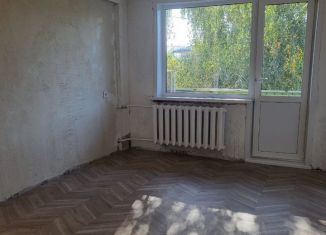 Продается 2-комнатная квартира, 47.1 м2, Калуга, улица Маршала Жукова, 10