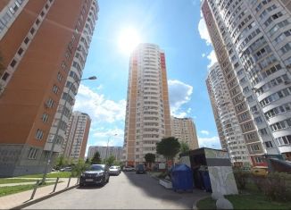 Продам четырехкомнатную квартиру, 97.4 м2, Московский, улица Бианки, 2к2