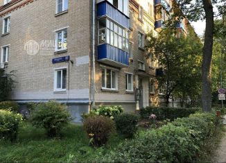 Продам двухкомнатную квартиру, 42.7 м2, Москва, улица Москворечье, 35к2, метро Кантемировская