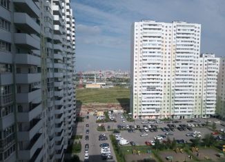 Трехкомнатная квартира на продажу, 86 м2, Санкт-Петербург, Старорусский проспект, 6