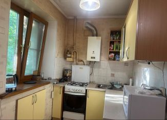 Продам 3-ком. квартиру, 61 м2, Саранск, Серадзская улица, 36