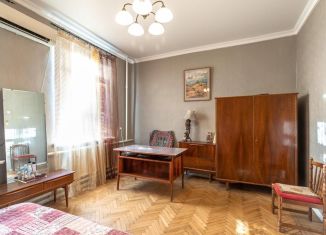 Продается 3-ком. квартира, 155 м2, Краснодар, Красная улица, 84, Красная улица