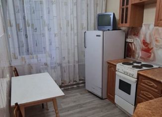 Сдаю в аренду 1-ком. квартиру, 32 м2, Тольятти, Ленинский проспект, 40