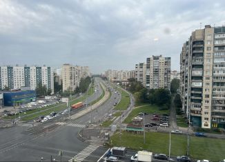 Сдается в аренду 2-ком. квартира, 72 м2, Санкт-Петербург, проспект Наставников, 19, метро Проспект Большевиков