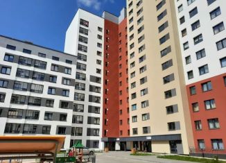 Продажа 2-комнатной квартиры, 57.2 м2, Свердловская область, улица Евгения Савкова, 37