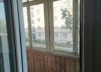 Продам 2-ком. квартиру, 45 м2, Курган, улица Карла Маркса, 137