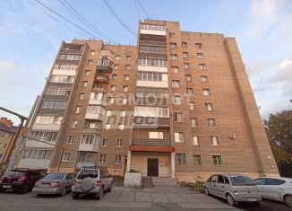 Продам двухкомнатную квартиру, 41.8 м2, Свердловская область, улица Александра Невского, 2