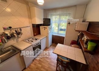 Продам пятикомнатную квартиру, 95 м2, Ростовская область, улица Ларина, 17