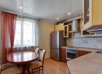 Продается 3-комнатная квартира, 117.5 м2, Фрязино, проспект Мира, 31