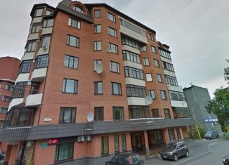 Продаю 3-комнатную квартиру, 181 м2, Петрозаводск, проспект Ленина, 18Б, район Центр