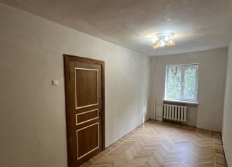 Продается 2-ком. квартира, 41.8 м2, Краснодар, Офицерская улица, 43