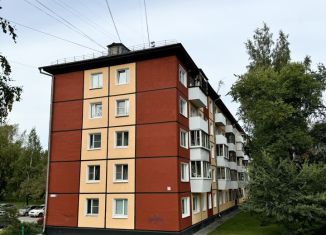 Продажа 2-ком. квартиры, 45 м2, Иркутск, Севастопольская улица, 216, Ленинский округ