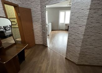 Сдача в аренду квартиры студии, 33 м2, Хакасия, улица Торосова, 7к1