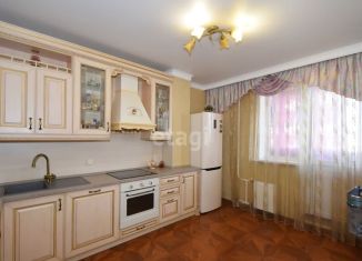 Продается 3-комнатная квартира, 144.8 м2, Тюмень, Пароходская улица, 4, Центральный округ