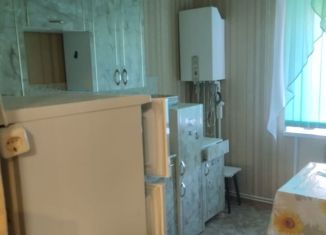 Сдается в аренду 2-комнатная квартира, 50 м2, Калужская область, Пролетарская улица, 54