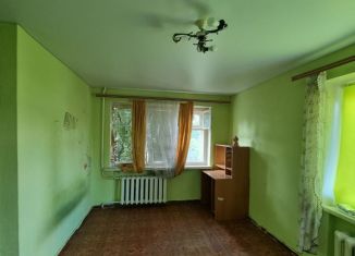 Продам 1-ком. квартиру, 30.3 м2, Саратовская область, Минская улица, 12