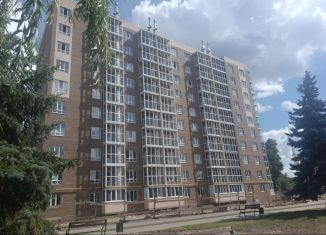 Продам 1-комнатную квартиру, 40.1 м2, Курская область, улица Энгельса, 142/А